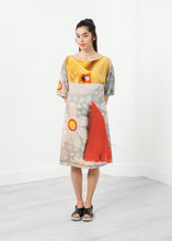 Load image into Gallery viewer, 3/4 Sleeve Kimono Dresses
